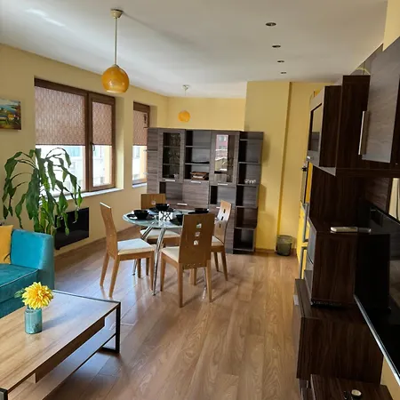 Rio Studio, варна, близо до центъра и морската градина Varna