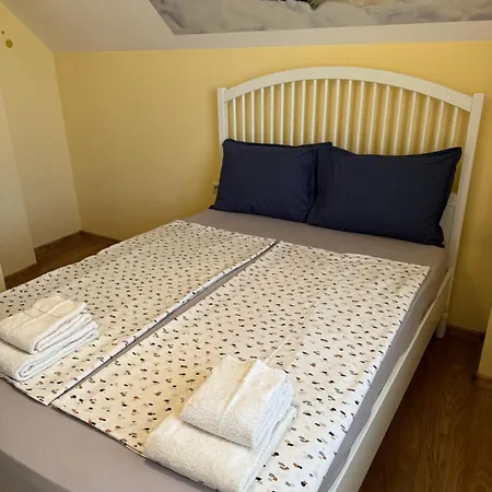 Apartment Rio Studio, варна, близо до центъра и морската градина Varna